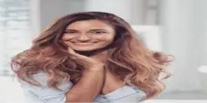 امينة خليل